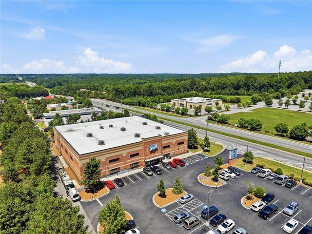 1097 Shady Spring Way, Lawrenceville, GA 30045