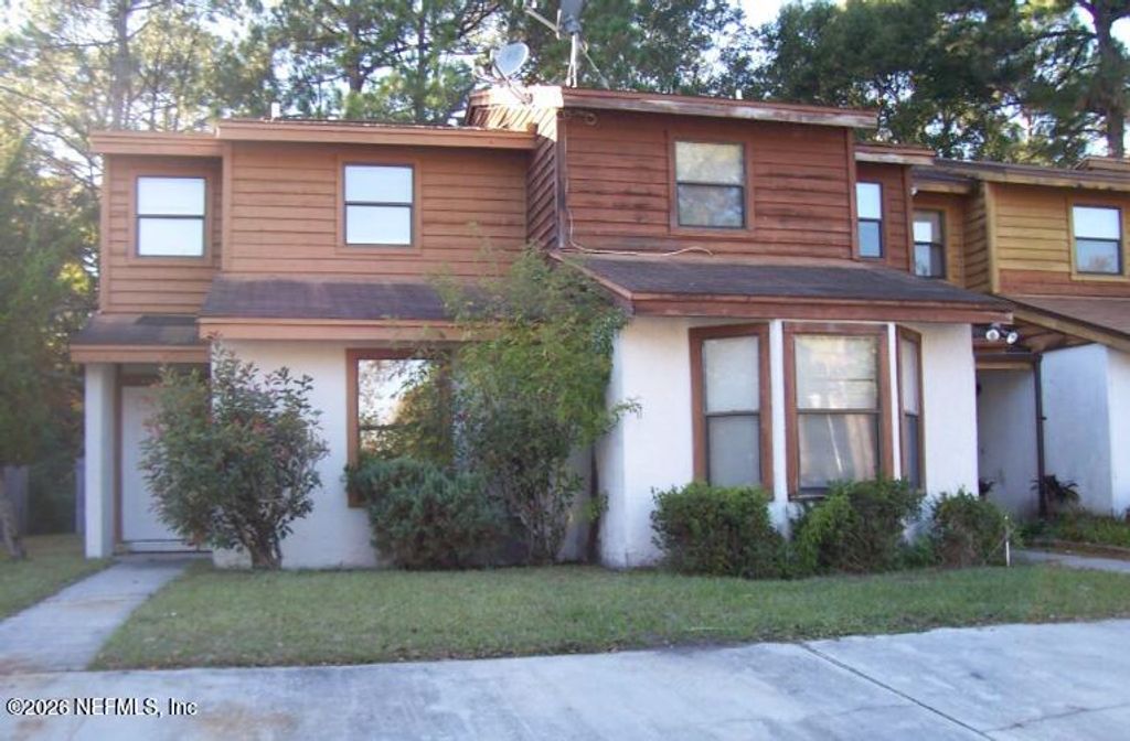 4498 MELISSA Court W, Jacksonville, FL 32210