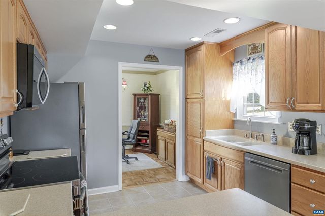 1645 RAVENS PL, Charlottesville, VA 22911