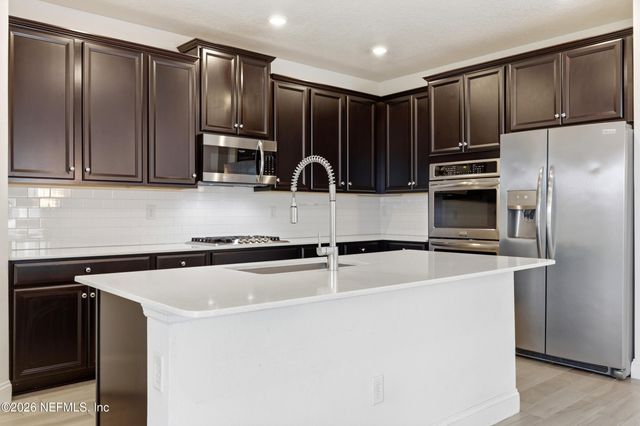 2672 ALEXIA Circle, Jacksonville, FL 32246