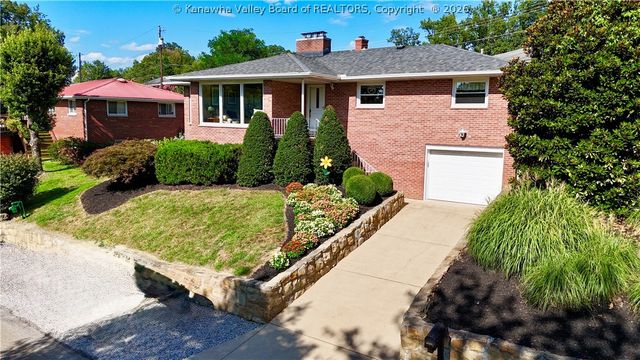 1934 Bona Vista Drive, Charleston, WV 25311