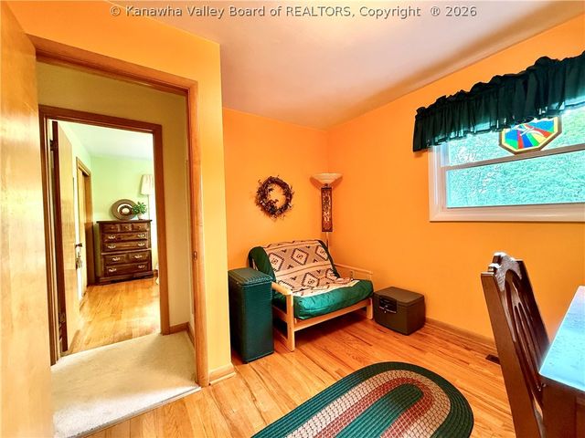 1934 Bona Vista Drive, Charleston, WV 25311