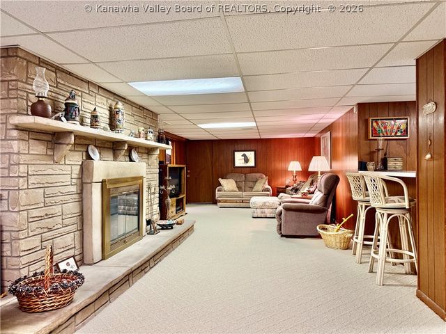 1934 Bona Vista Drive, Charleston, WV 25311