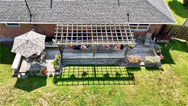 1934 Bona Vista Drive, Charleston, WV 25311