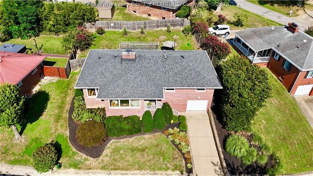 1934 Bona Vista Drive, Charleston, WV 25311