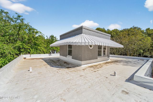 601 Maumus Street, New Iberia, LA 70563