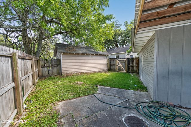 601 Maumus Street, New Iberia, LA 70563