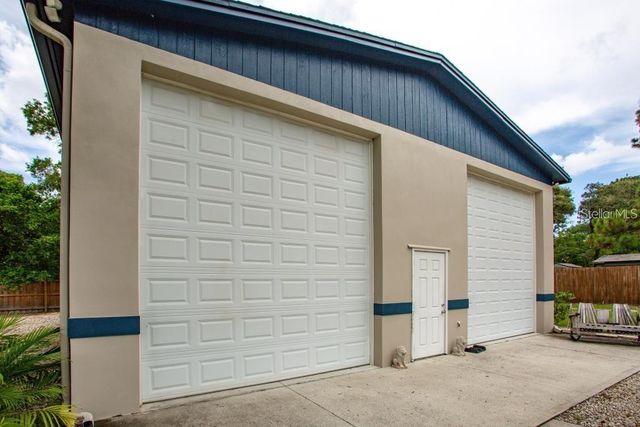 12802 N 53RD STREET, Temple Terrace, FL 33617