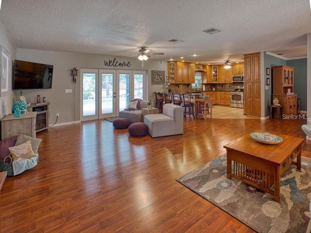 12802 N 53RD STREET, Temple Terrace, FL 33617