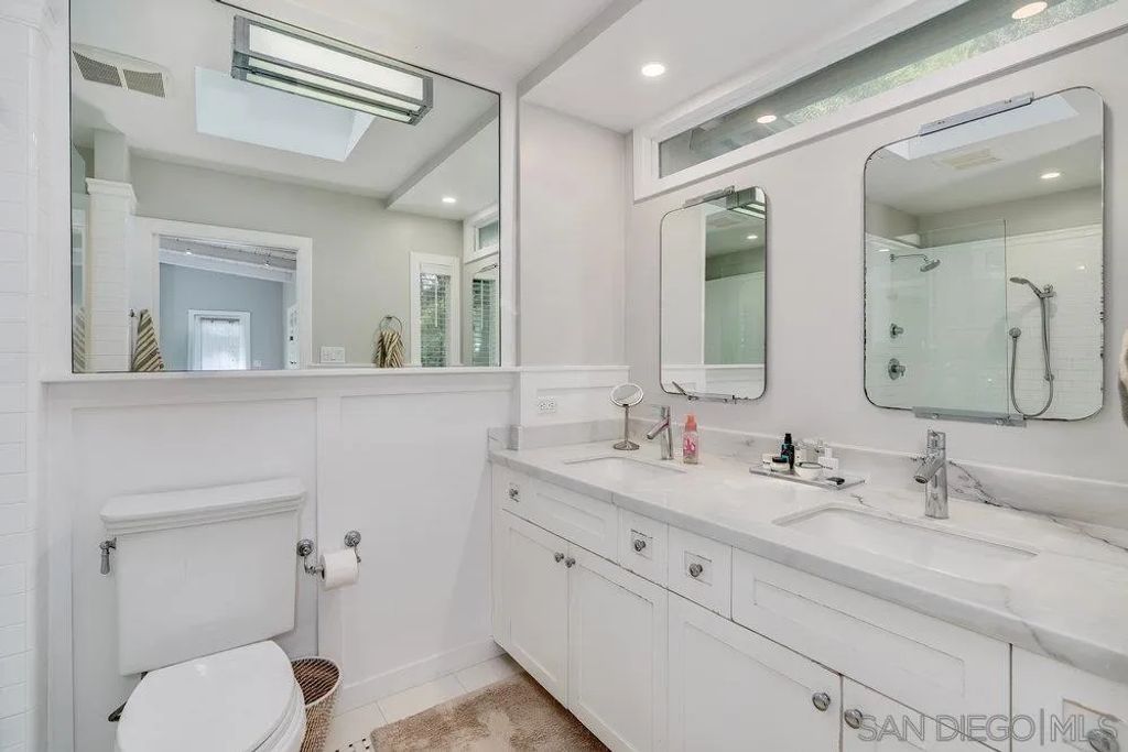 Image 19 of property listing at 15035 El Camino Real, Del Mar, CA 92014