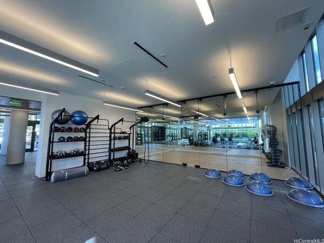 1388 Kapiolani Boulevard 1503, Honolulu, HI 96814