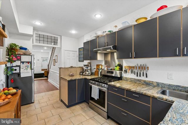 1555 E PALMER ST, Philadelphia, PA 19125