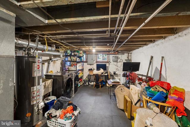 1555 E PALMER ST, Philadelphia, PA 19125