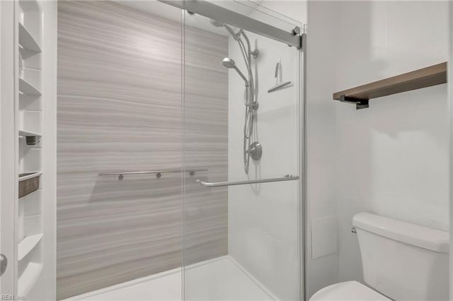 121 Gardenville DR, Yorktown, VA 23693