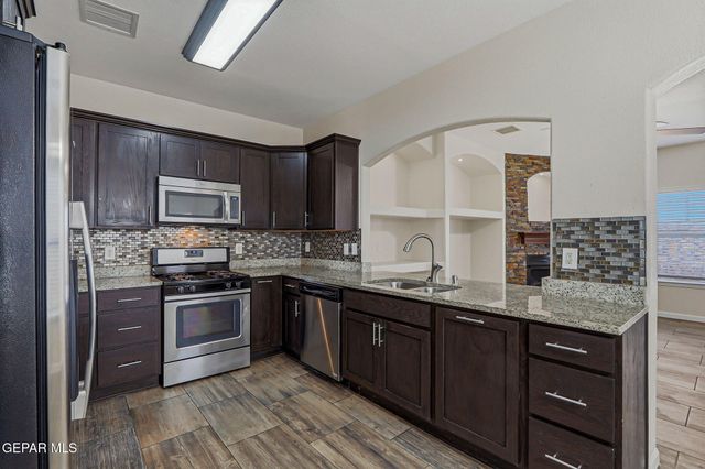 13709 Paseo Sereno Drive, El Paso, TX 79928