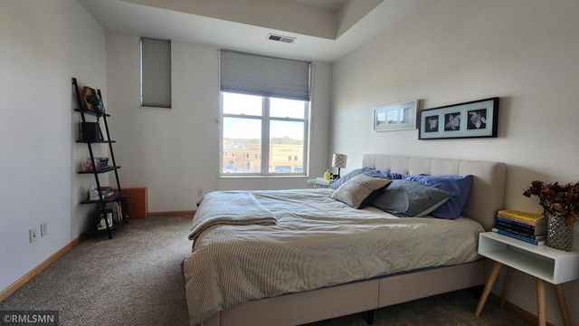 2650 University Avenue W 323, Saint Paul, MN 55114