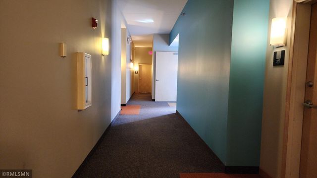 2650 University Avenue W 323, Saint Paul, MN 55114