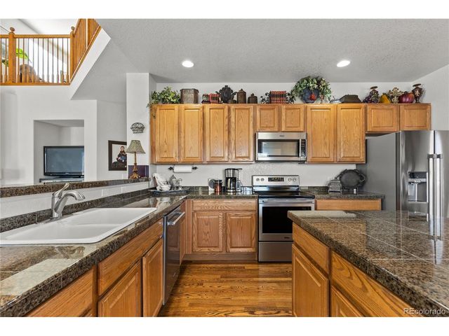 8316 Briar Ridge Dr, Castle Pines, CO 80108