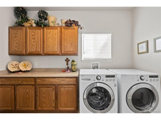 8316 Briar Ridge Dr, Castle Pines, CO 80108