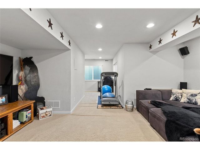 8316 Briar Ridge Dr, Castle Pines, CO 80108