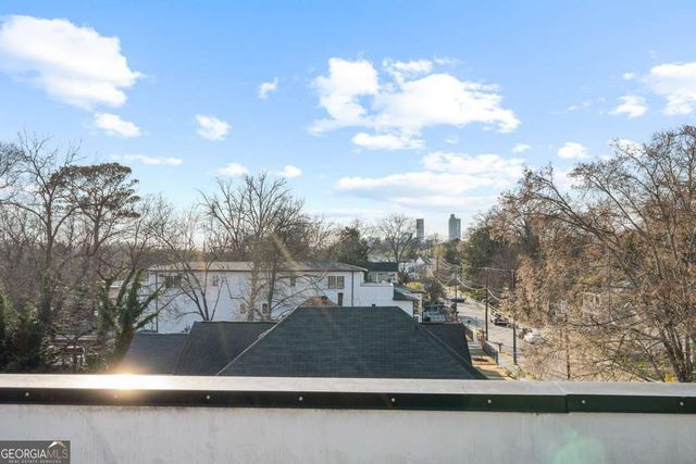 63 Reynolds Square Lane, Atlanta, GA 30307