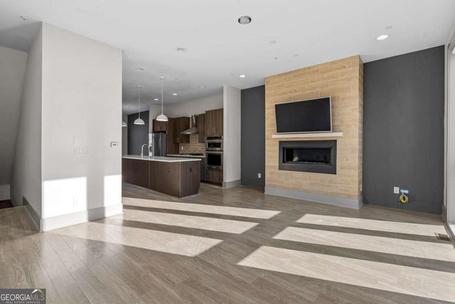 63 Reynolds Square Lane, Atlanta, GA 30307