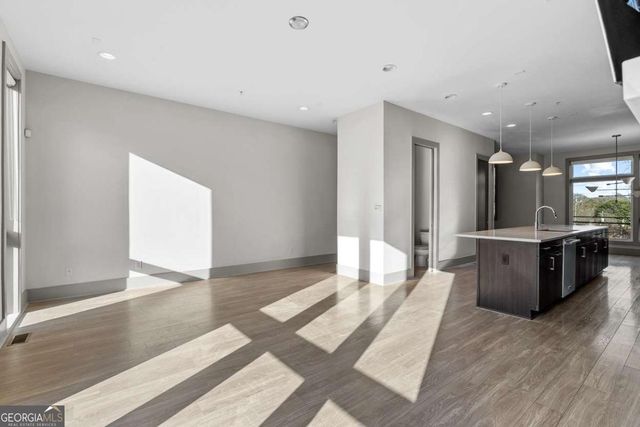 63 Reynolds Square Lane, Atlanta, GA 30307