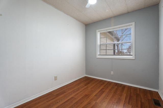 1517 80th Street, Grove, OK 74344