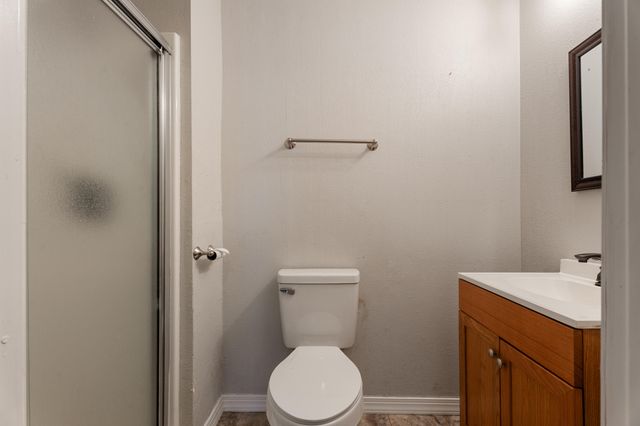 1517 80th Street, Grove, OK 74344