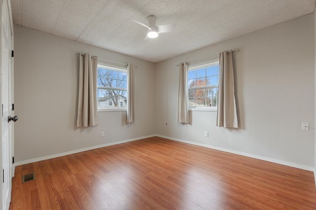 1517 80th Street, Grove, OK 74344