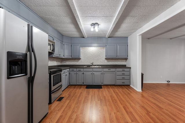 1517 80th Street, Grove, OK 74344