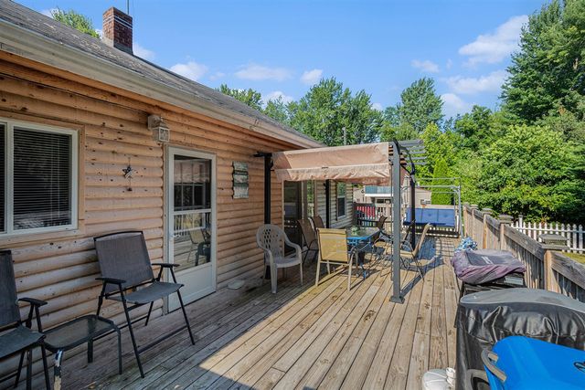 8663 Little Paw Paw Avenue, Watervliet, MI 49098
