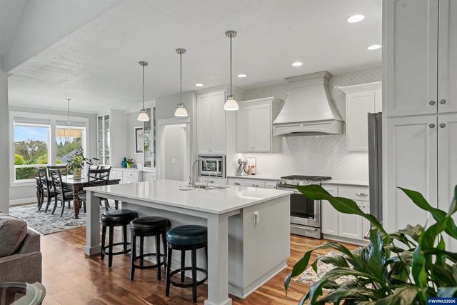 1701 Juniper Butte Av SE, Salem, OR 97306