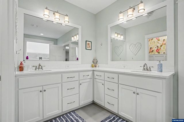 1701 Juniper Butte Av SE, Salem, OR 97306