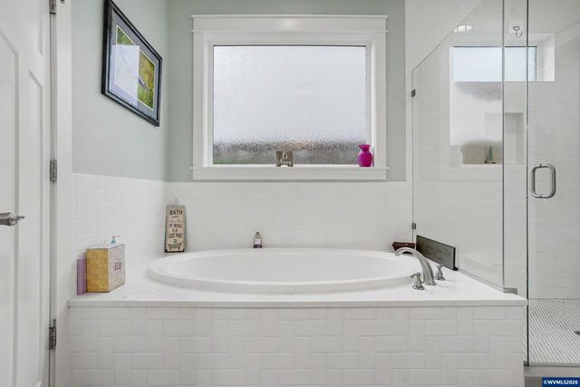 1701 Juniper Butte Av SE, Salem, OR 97306