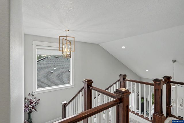 1701 Juniper Butte Av SE, Salem, OR 97306