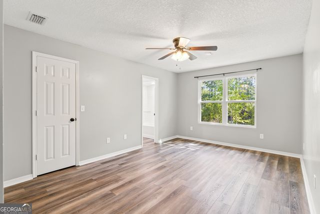118 Rising Mist Way, Kingsland, GA 31548