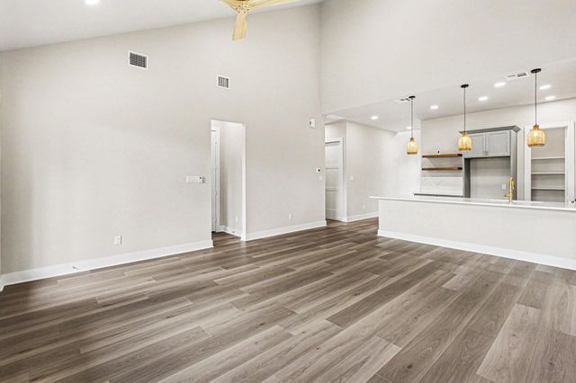 10899 Redbird Street, Conroe, TX 77385