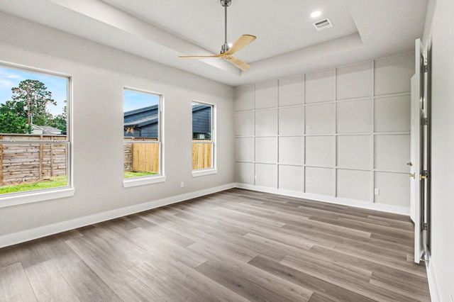 10899 Redbird Street, Conroe, TX 77385