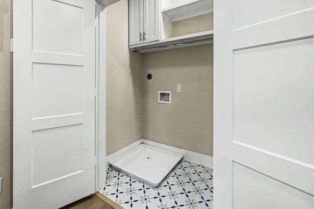 10899 Redbird Street, Conroe, TX 77385