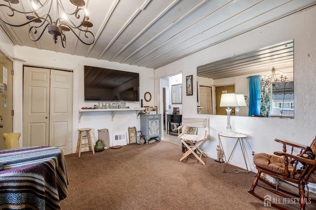 520 N Park Drive N, Perth Amboy, NJ 08861