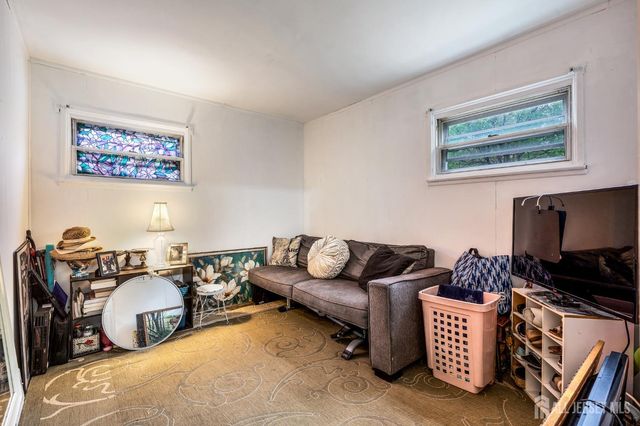 520 N Park Drive N, Perth Amboy, NJ 08861