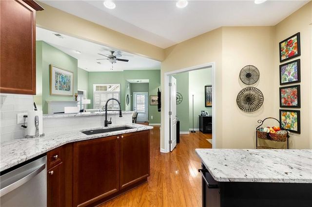 109 Glens Drive, Woodstock, GA 30188