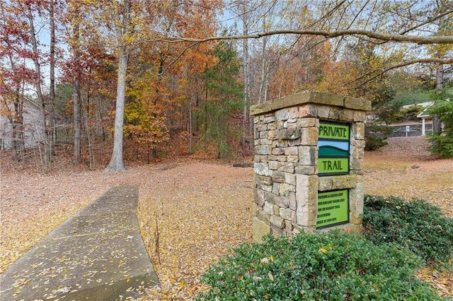 109 Glens Drive, Woodstock, GA 30188