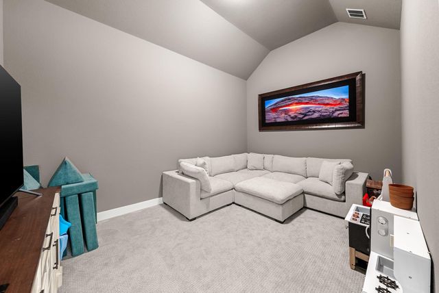 212 Jates Field BND, Liberty Hill, TX 78642