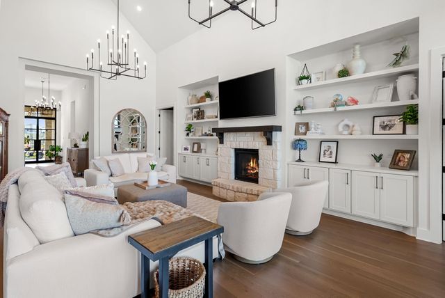 212 Jates Field BND, Liberty Hill, TX 78642