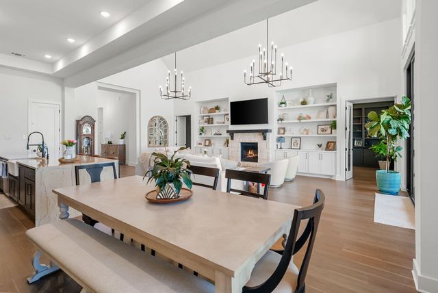 212 Jates Field BND, Liberty Hill, TX 78642