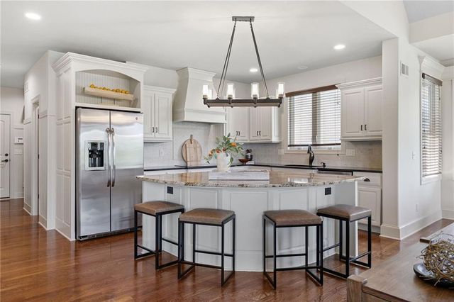 10654 W 168 Court, Overland Park, KS 66221