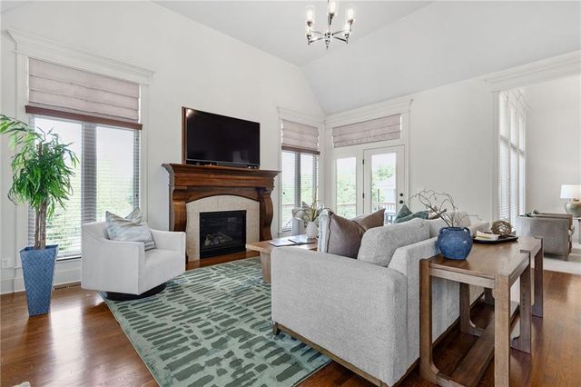 10654 W 168 Court, Overland Park, KS 66221