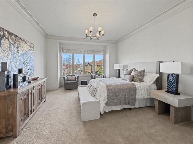 10654 W 168 Court, Overland Park, KS 66221